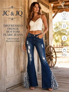 JC & JQ Distressed Fringe Bottom Flare Jeans Y2K Festival Western Glam Size M